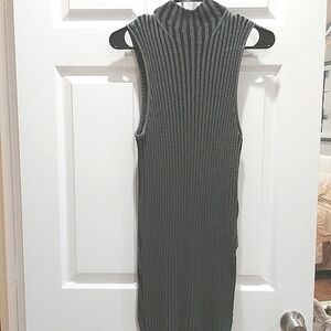 Rock & Republic military green mock turtleneck sleeveless sweater duster